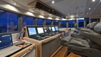 Motor yacht KINTA -  Pilot house